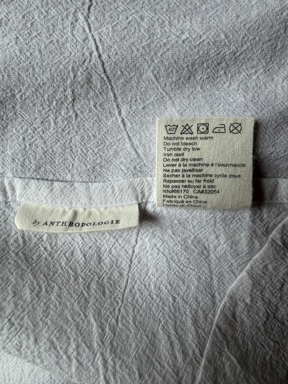 Anthropologie white crib skirt for traditional sized crib. - Picture 8 of 8